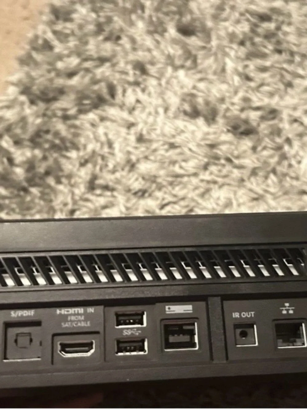 N/A black console